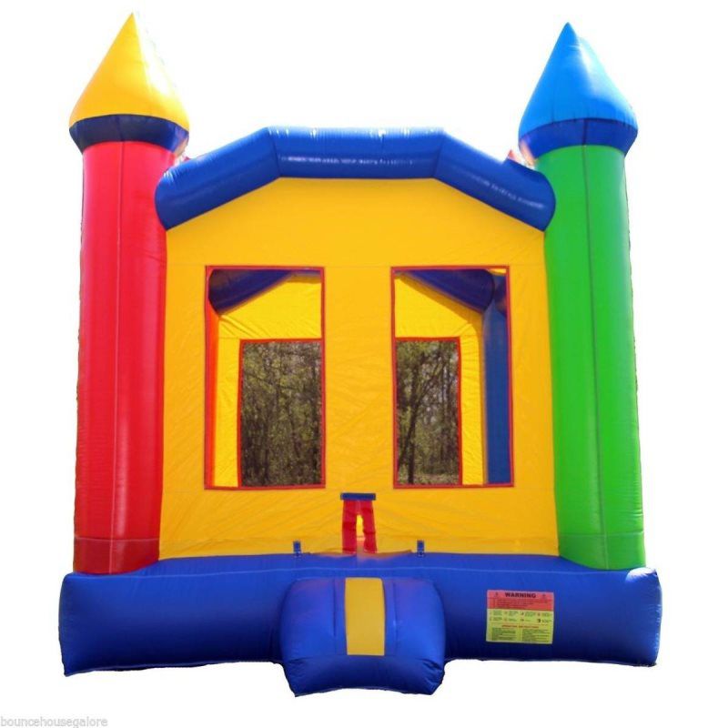 Castle Bounce House 13’x13’x14′
