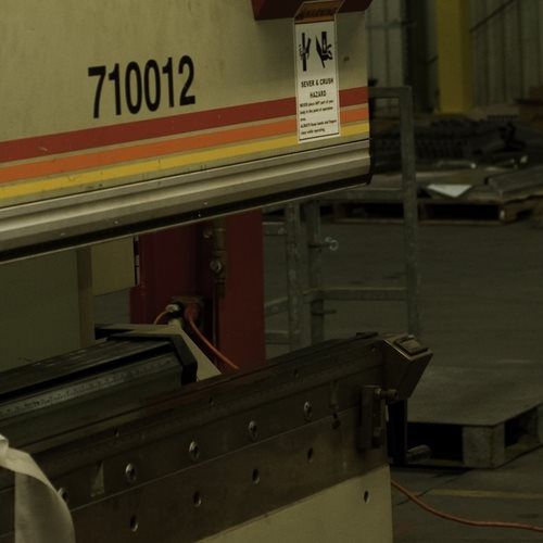 CNC PRESS BRAKE