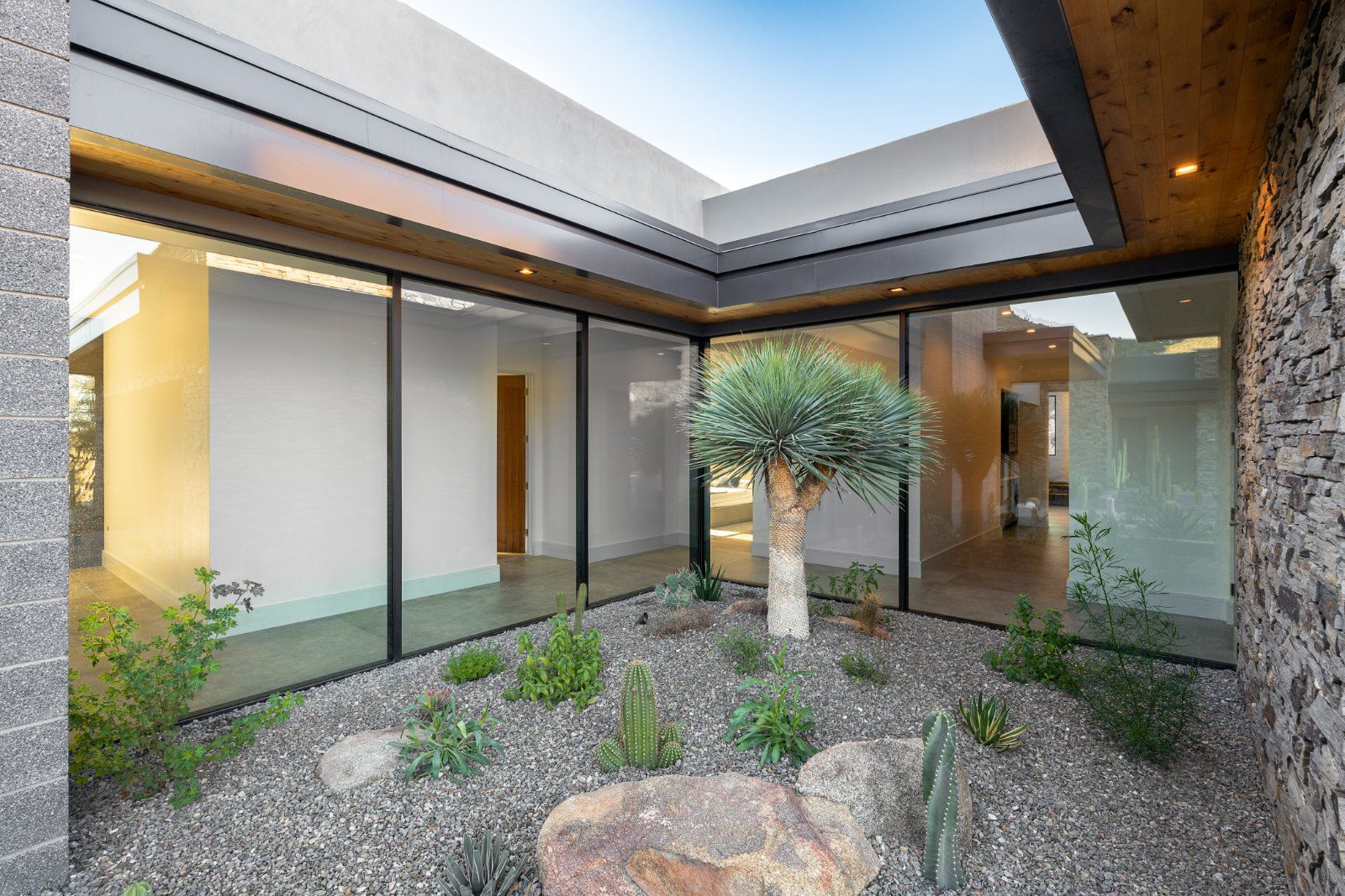 Awake Series 425 Window Wall with floor-to-ceiling glass and minimal aluminum sightlines