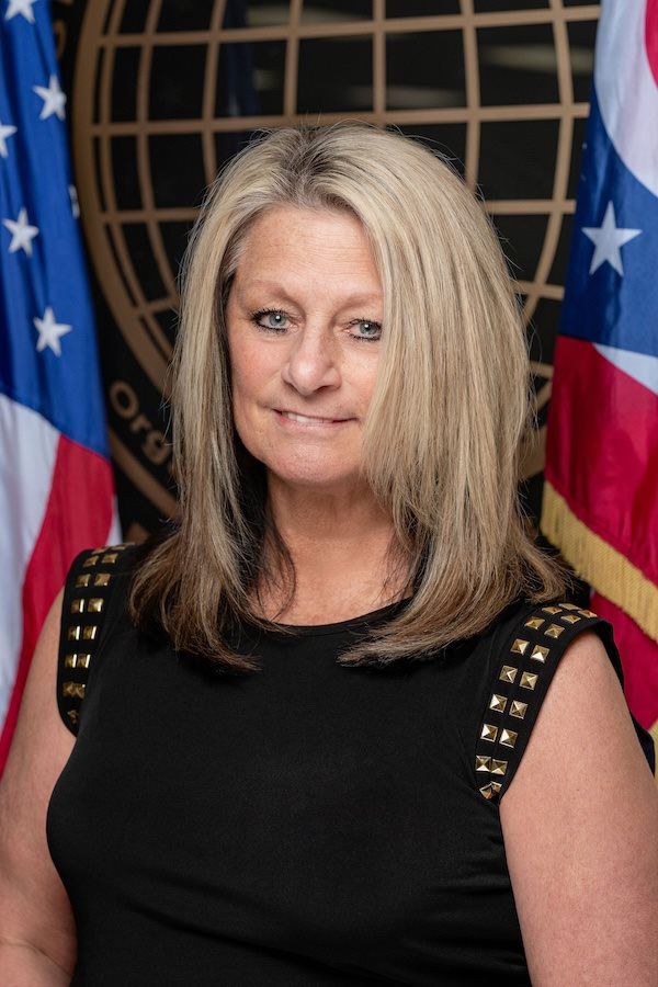 Ruth Bennett headshot