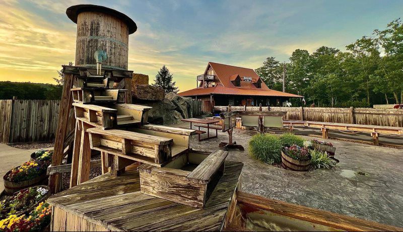 The Wedding Barn 