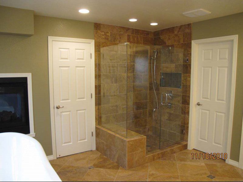 Built Ins and Cabinets