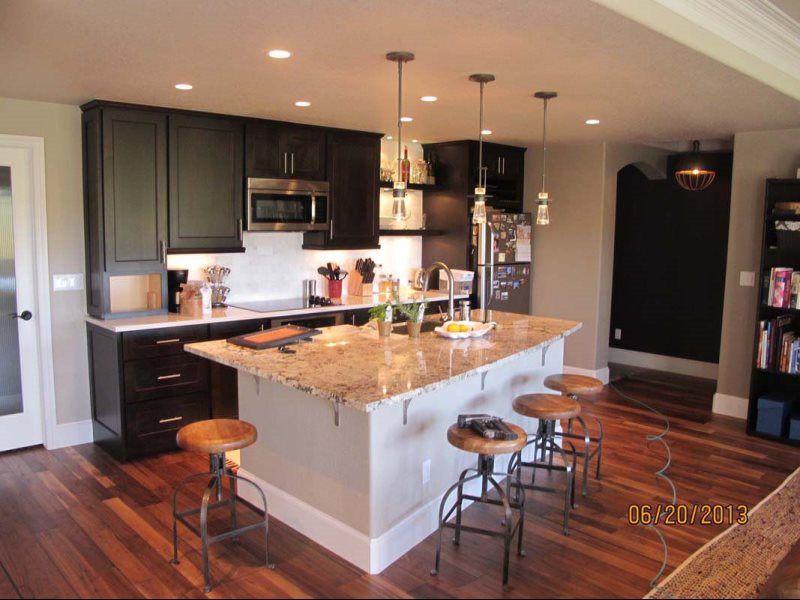 Built Ins and Cabinets