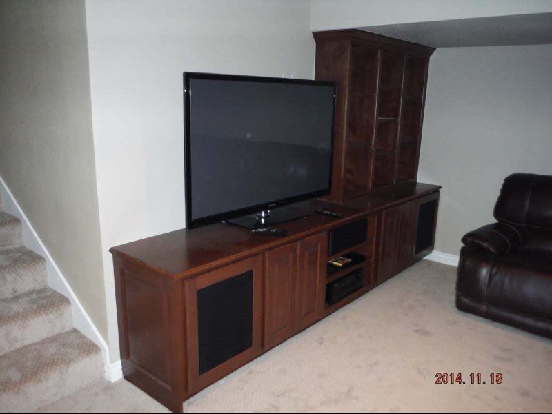 Built Ins and Cabinets