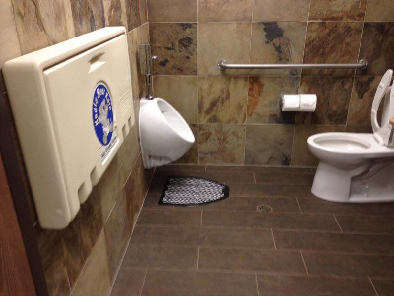 Built Ins and Cabinets