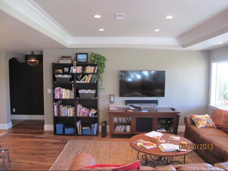 Built Ins and Cabinets