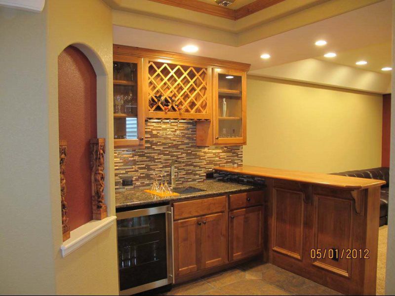 Built Ins and Cabinets