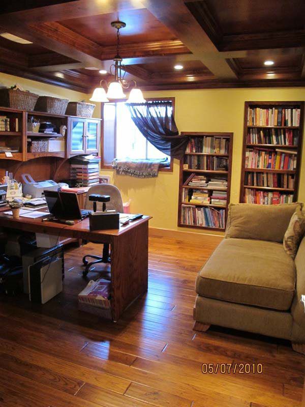 Built Ins and Cabinets