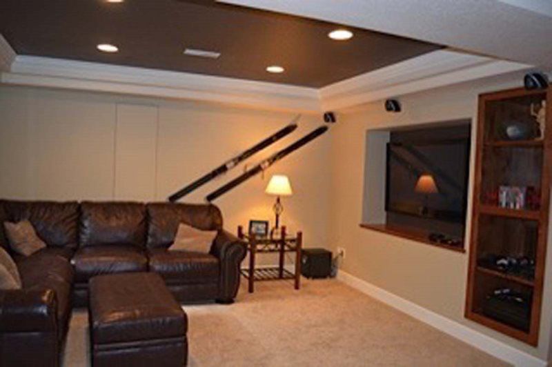 Built Ins and Cabinets