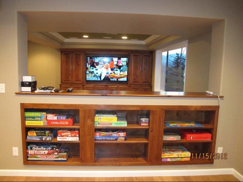 Built Ins and Cabinets