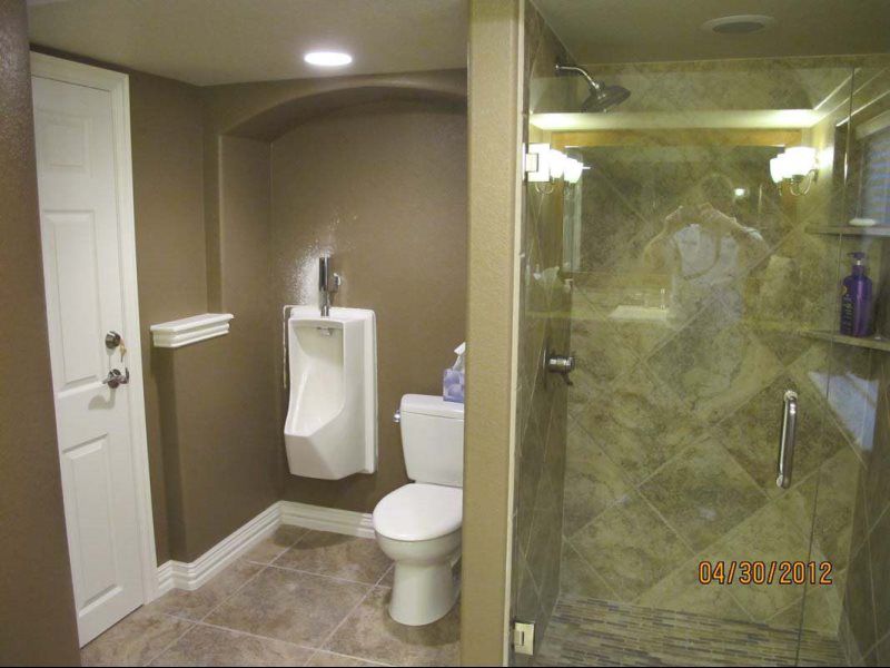 Built Ins and Cabinets