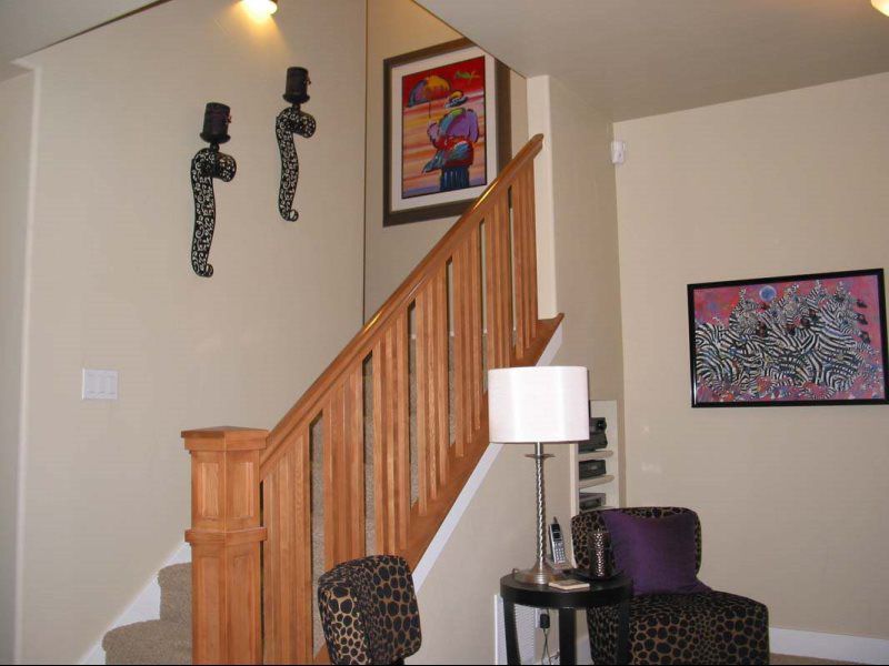 Built Ins and Cabinets