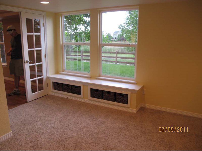 Built Ins and Cabinets