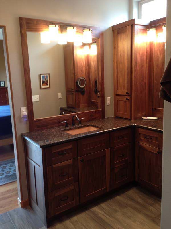 Built Ins and Cabinets