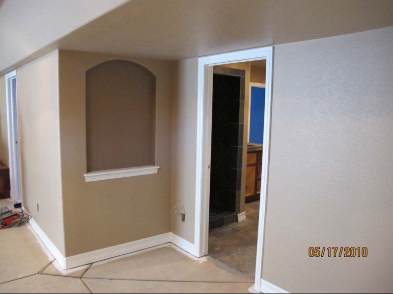 Built Ins and Cabinets