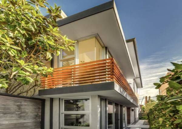 SOLD: 844 1/2 California Ave