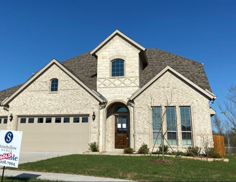 Home Stonehollow Homes