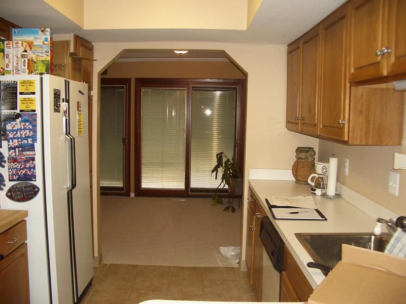 West Bloomfield Condo New Kitchen
