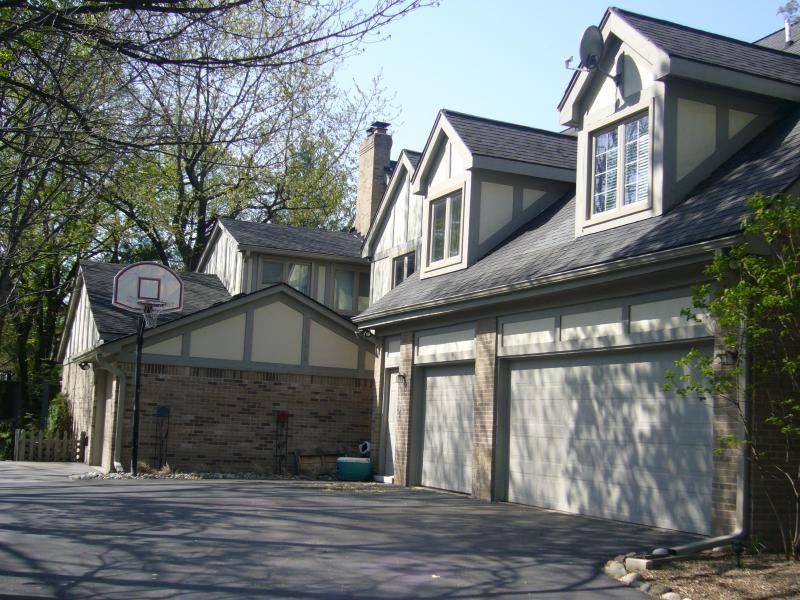 Franklin Custom Home Theater / 2nd Floor Home Office/ 4th Car Garage