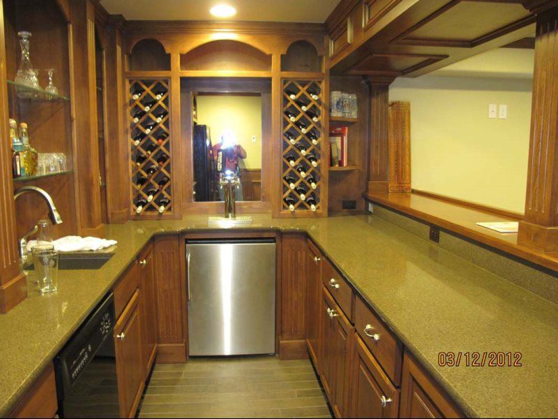 Built Ins and Cabinets