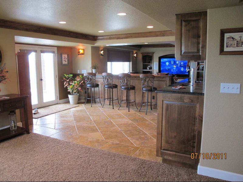 Built Ins and Cabinets