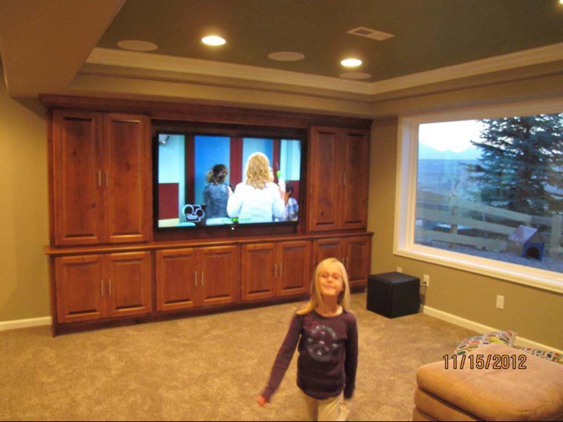 Built Ins and Cabinets