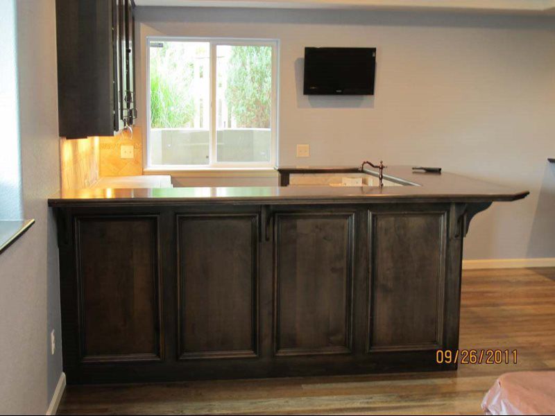 Built Ins and Cabinets