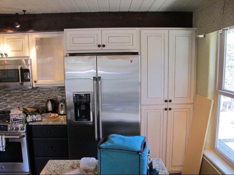 Built Ins and Cabinets