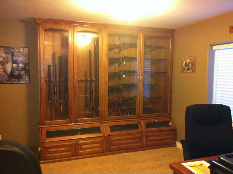 Built Ins and Cabinets