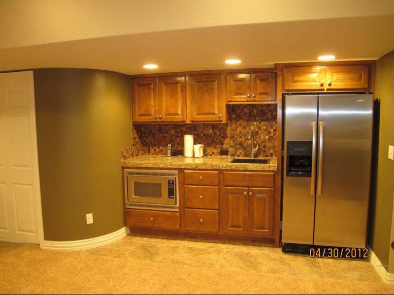 Built Ins and Cabinets