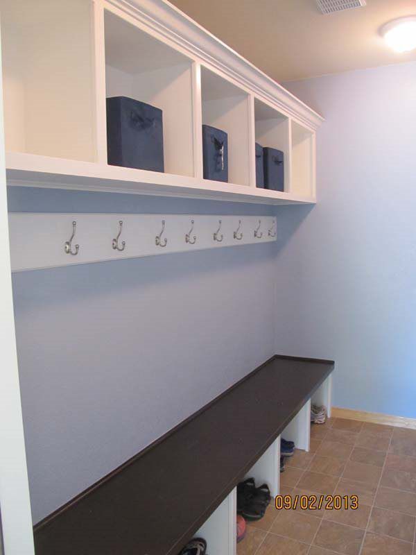 Built Ins and Cabinets