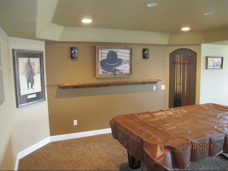 Built Ins and Cabinets