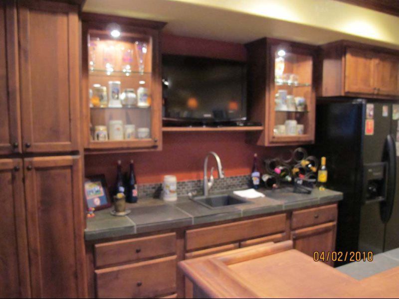 Built Ins and Cabinets