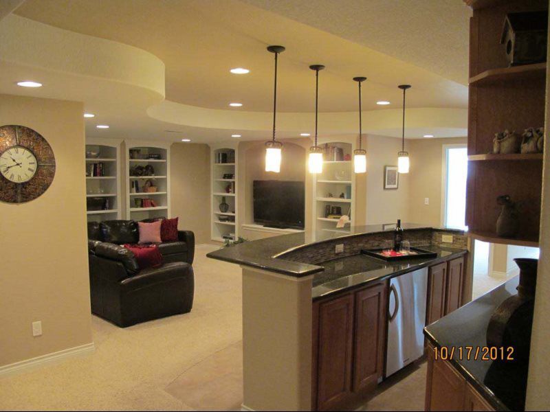 Built Ins and Cabinets