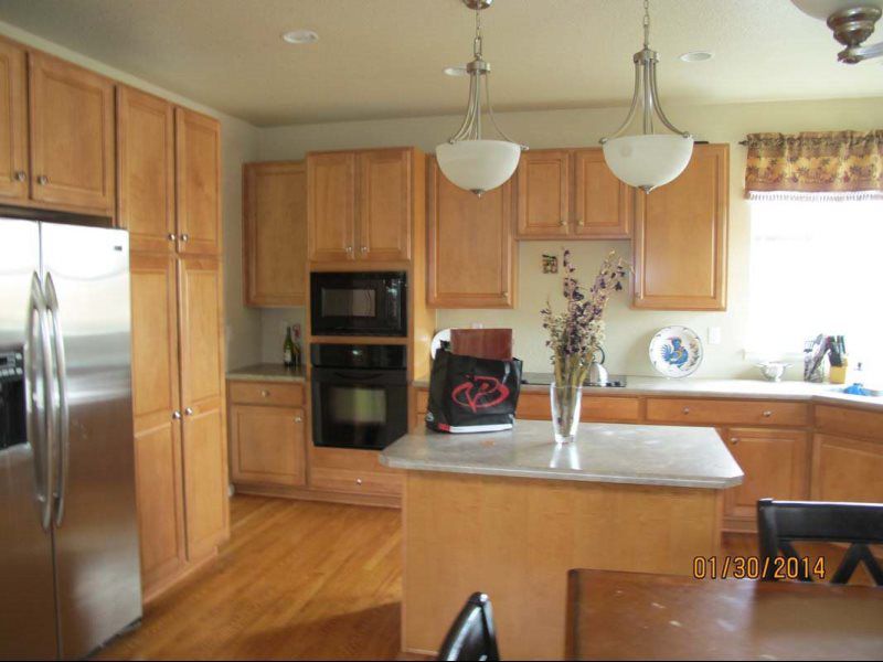 Built Ins and Cabinets