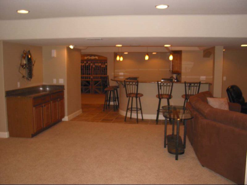 Built Ins and Cabinets