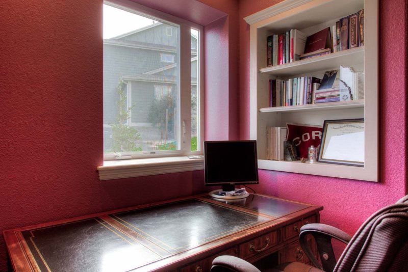 Built Ins and Cabinets