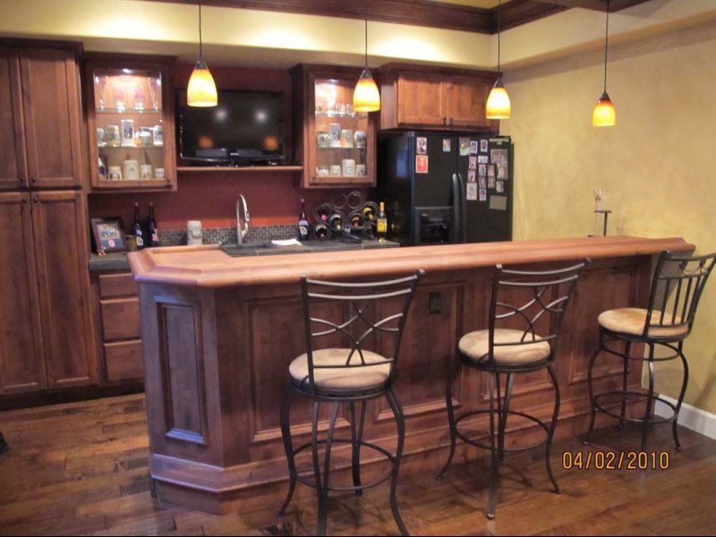 Built Ins and Cabinets