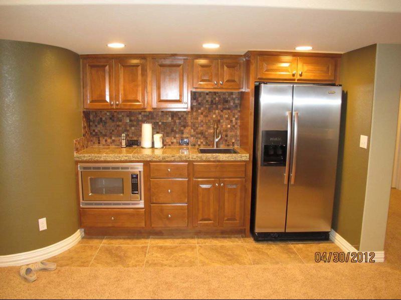 Built Ins and Cabinets