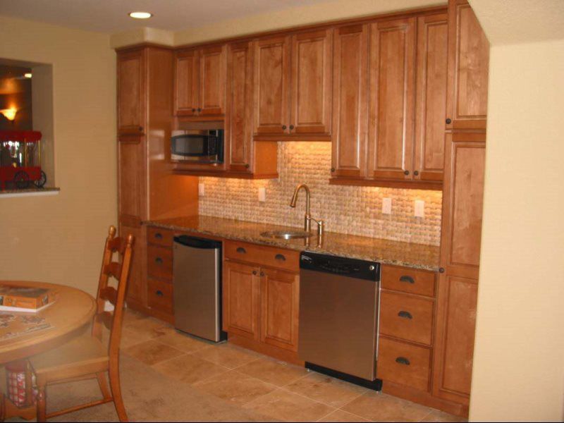 Built Ins and Cabinets