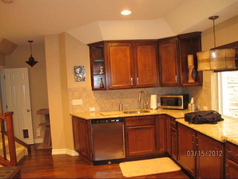 Built Ins and Cabinets