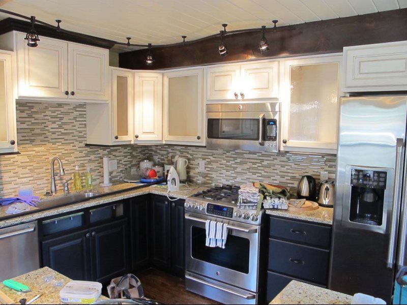 Built Ins and Cabinets