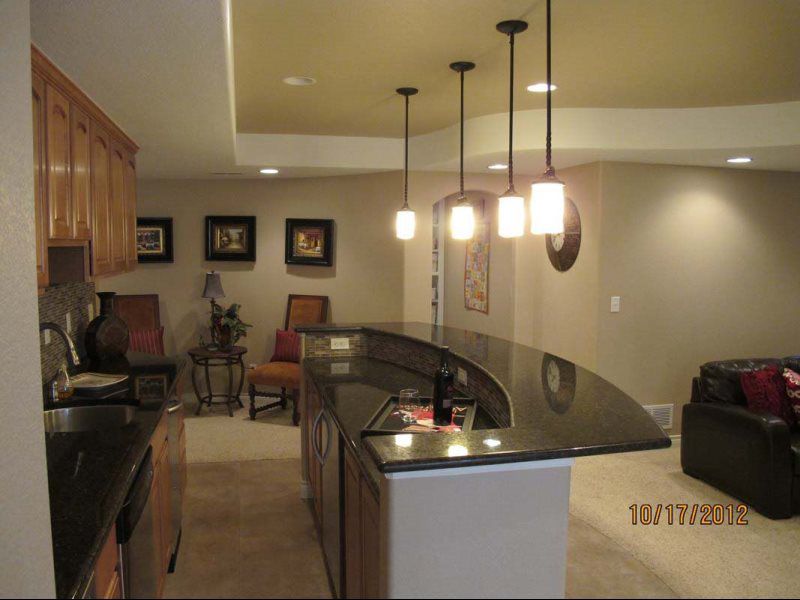 Built Ins and Cabinets