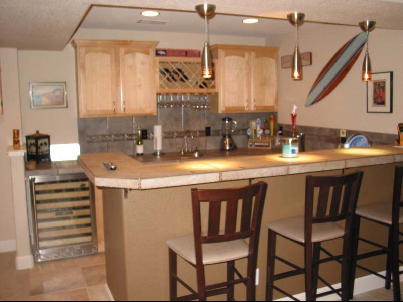 Built Ins and Cabinets