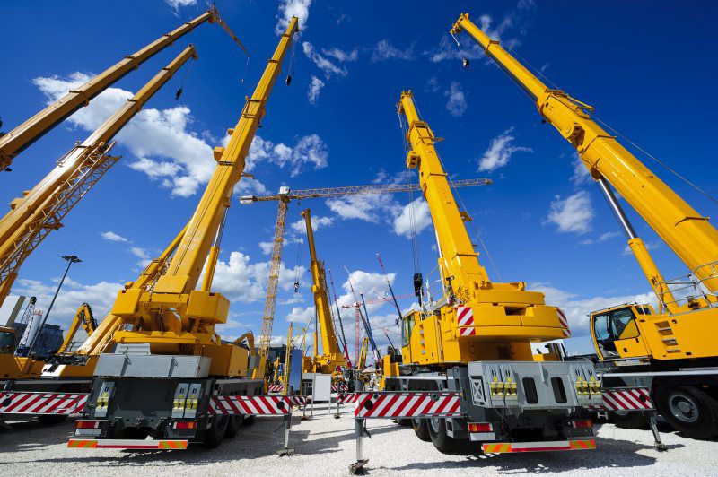heavy equipment cranes