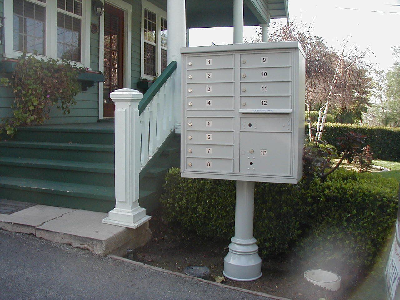 Decorative Cluster Box Units