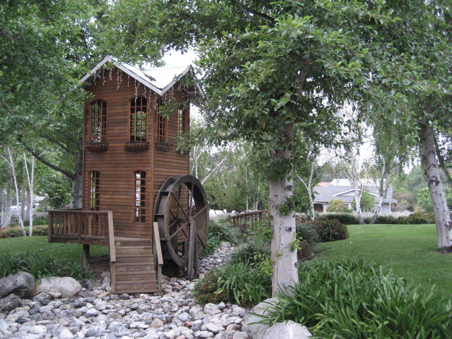 Custom Designs & Builds