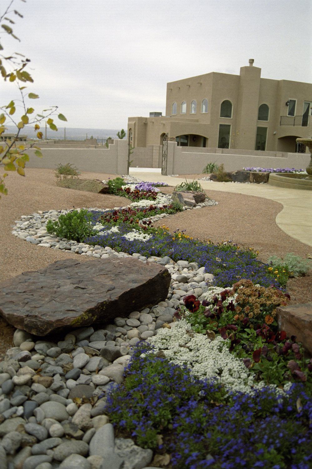 Flowerbeds in drystream