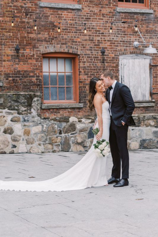 Alyssa + Kieran | City Winery Hudson Valley