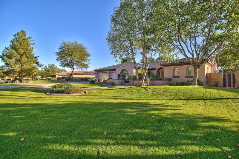 Sold Properties - 2849 E Clifton Court